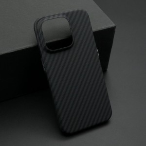 Futrola Carbon Stripes za iPhone 15 Pro/ crna