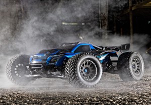 TRAXXAS XRT 4X4 VXL BLUE RTR  1/7 4WD RACE TRUGGY